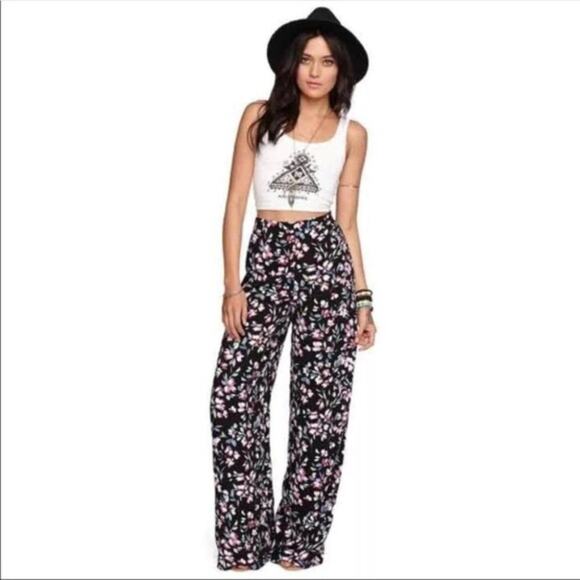 Kendall & Kylie Palazzo Purple Pant Floral Print High Waisted Multicolor Wide - Picture 14 of 15